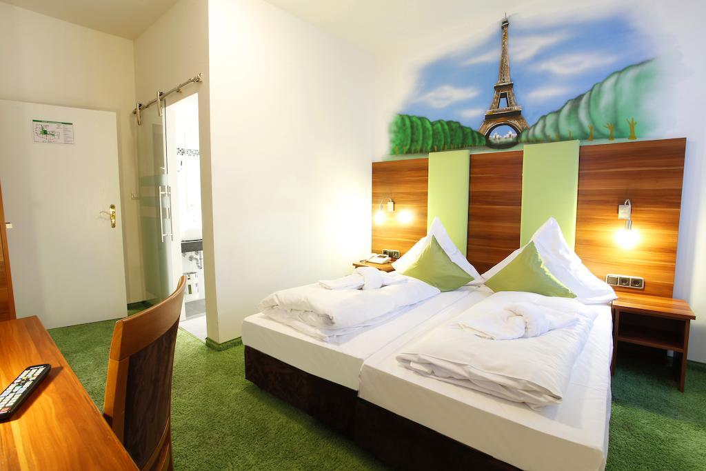 Warsteinerhof By Centro Comfort Colonia Habitación foto