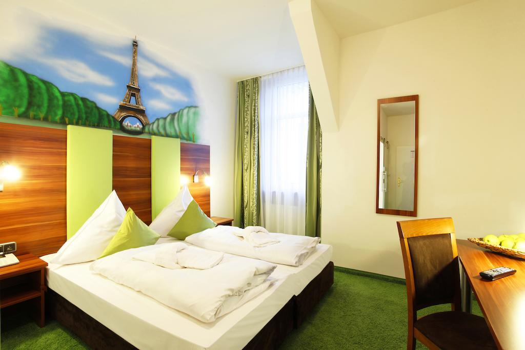 Warsteinerhof By Centro Comfort Colonia Habitación foto